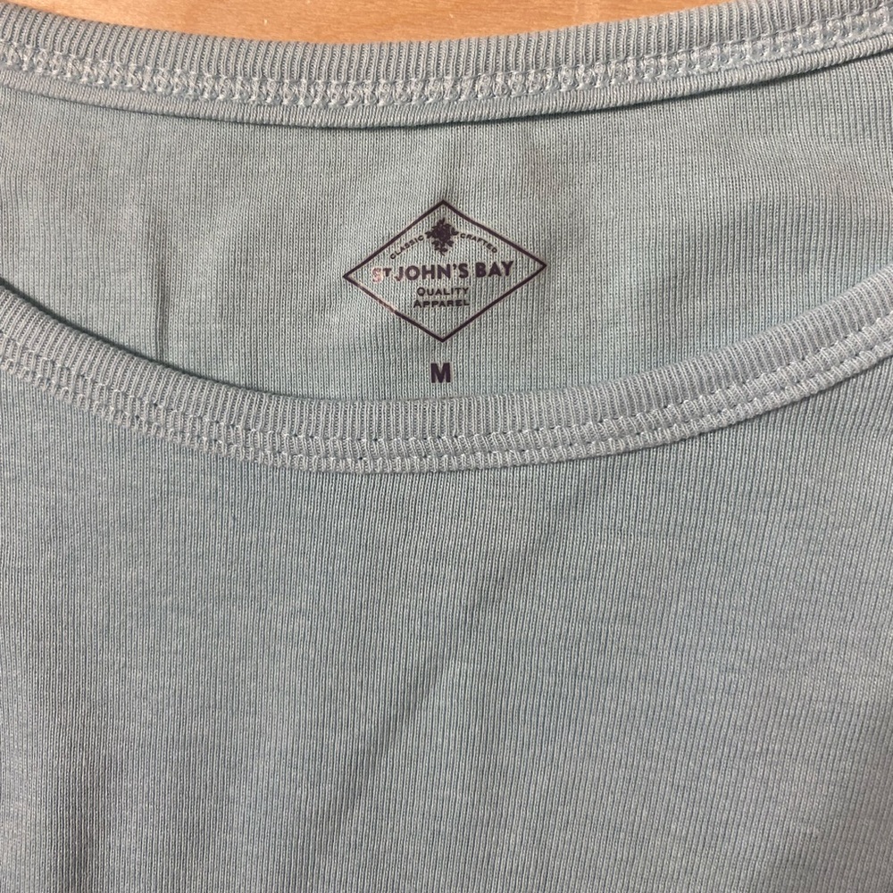 St. John's Bay Light Blue Long Sleeve Crewneck Top Medium (QO) - Picture 5 of 6